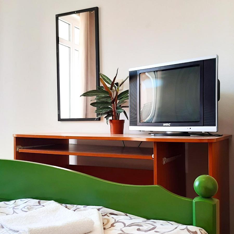 Dea Apartman Bar